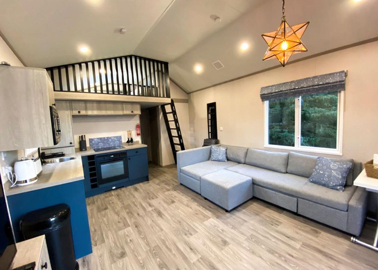 Hôtel Westlands Country Park à Annan Extérieur photo